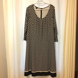 Talbots 3/4 sleeve Black/White Scoop Neck Dress